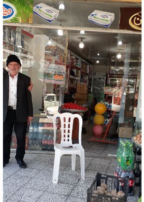 تصویر مالک اقامتگاه بوم گردی نقلی جنگلی، لب رودخانه
